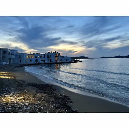 Galano Paros Greece فيلة *